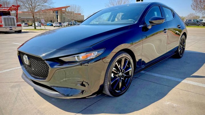 Mazda 3 SELECT SPORT 2024