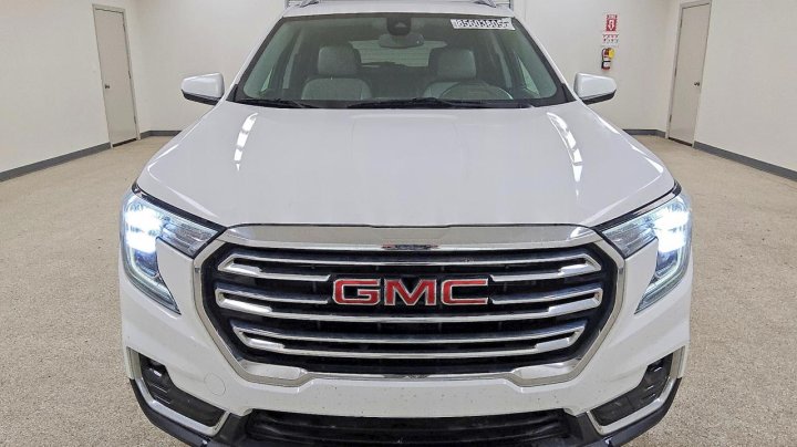 GMC TERRAIN  2023