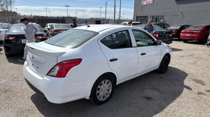 Nissan Versa S 2019