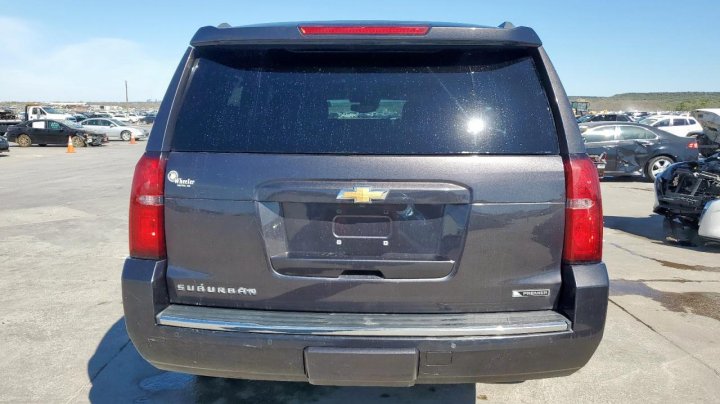 Chevrolet Suburban K1500 PREMIER 2018