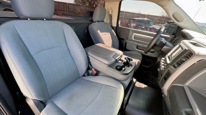 RAM 1500 ST 2016