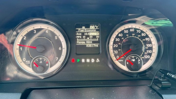 RAM 1500 ST 2016