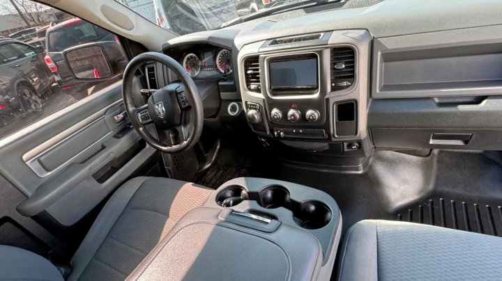 RAM 1500 ST 2016