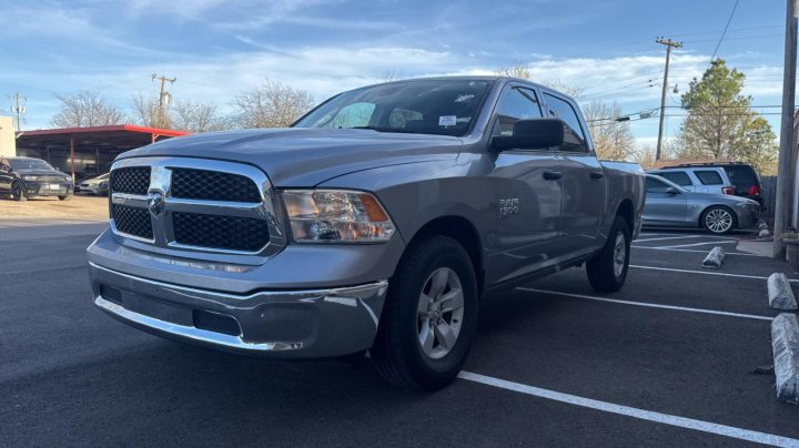 RAM 1500 SLT 2023