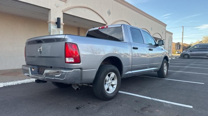 RAM 1500 SLT 2023