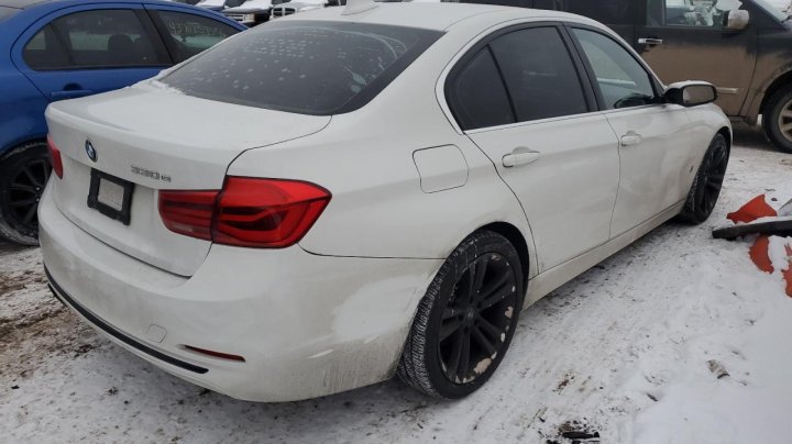 BMW 3 Series  2018