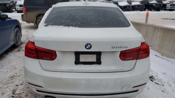BMW 3 Series  2018