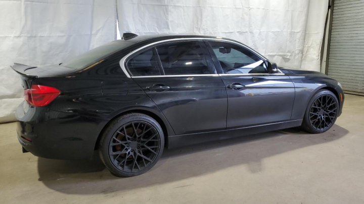 BMW 3 Series XI 2016