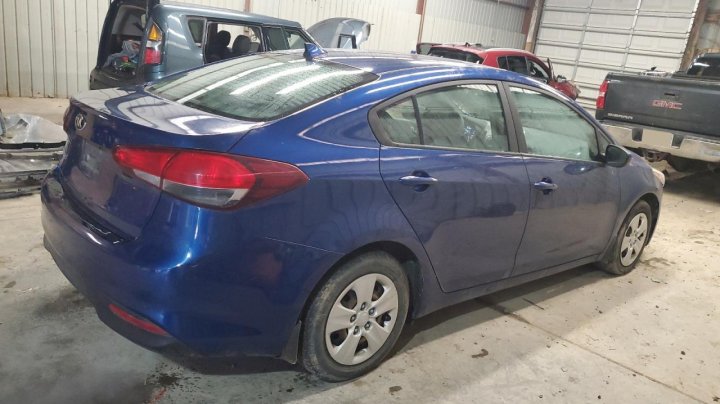 KIA FORTE LX 2017