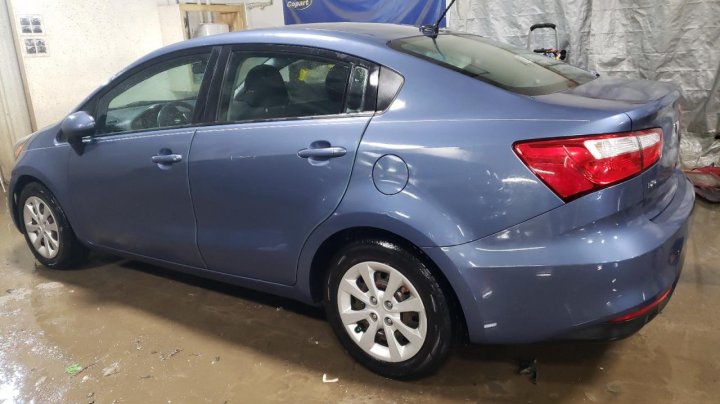 KIA RIO LX 2016