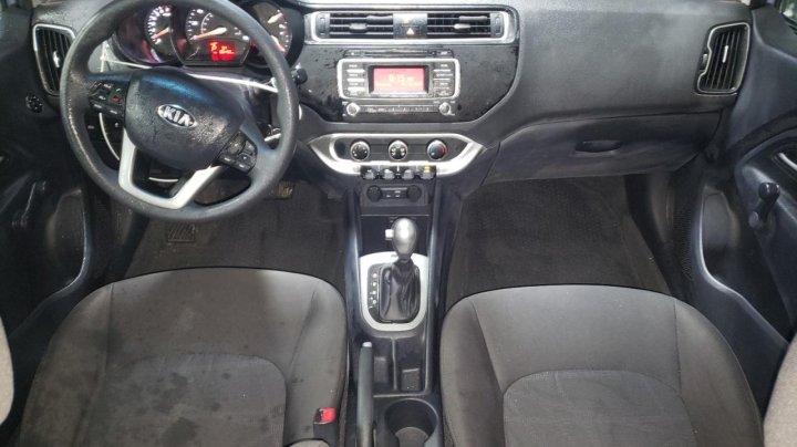 KIA RIO LX 2016
