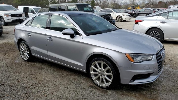 Audi A3 PREMIUM PLUS 2016