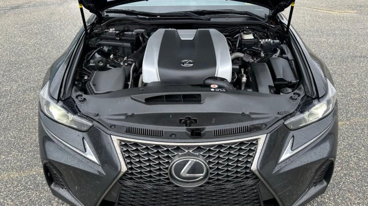 Lexus IS 300 2019