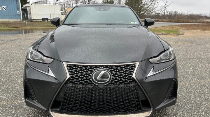 Lexus IS 300 2019