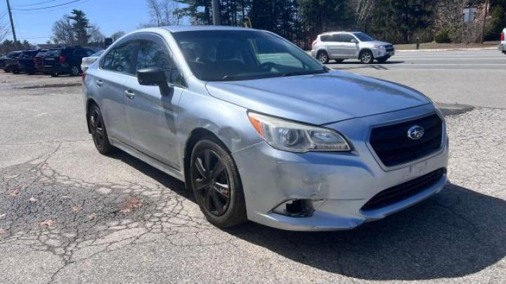 Subaru Legacy 2.5I 2015