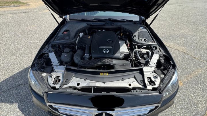 Mercedes-Benz E-Class 300 4MATIC 2017