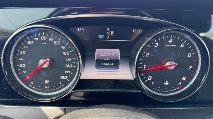 Mercedes-Benz E-Class 300 4MATIC 2017