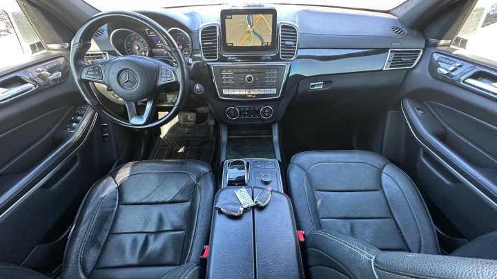 Mercedes-Benz GLS-Class 550 4MATIC 2017