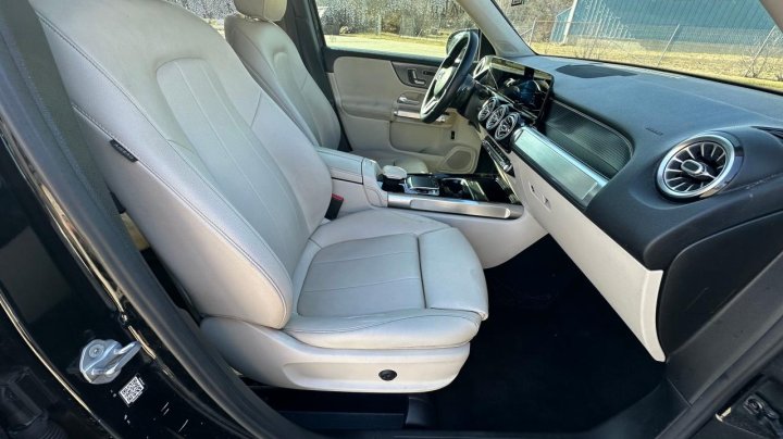 Mercedes-Benz GLB-Class 250 2020