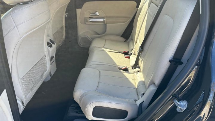 Mercedes-Benz GLB-Class 250 2020