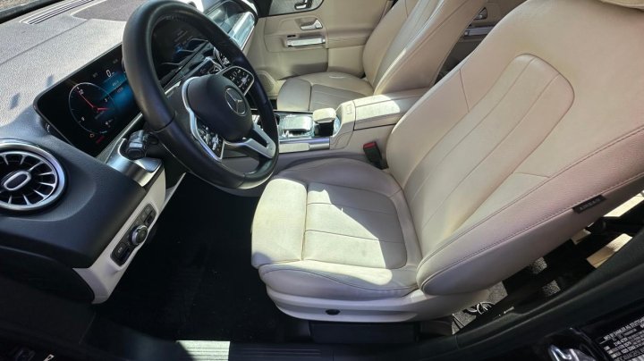 Mercedes-Benz GLB-Class 250 2020