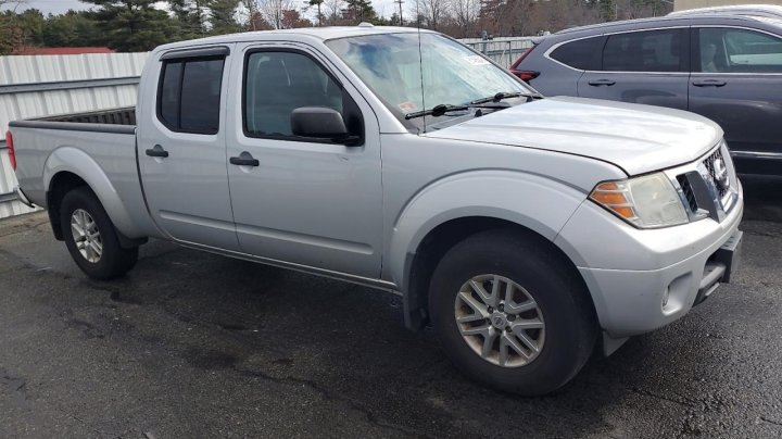 Nissan Frontier SV 2015