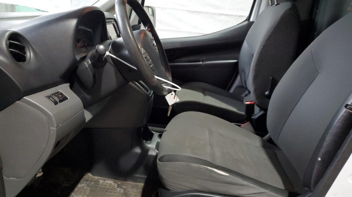 Nissan NV 2.5S 2018
