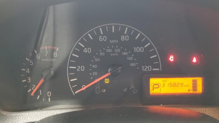 Nissan NV 2.5S 2018