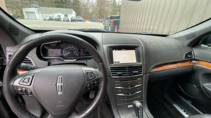 Lincoln MKT  2016