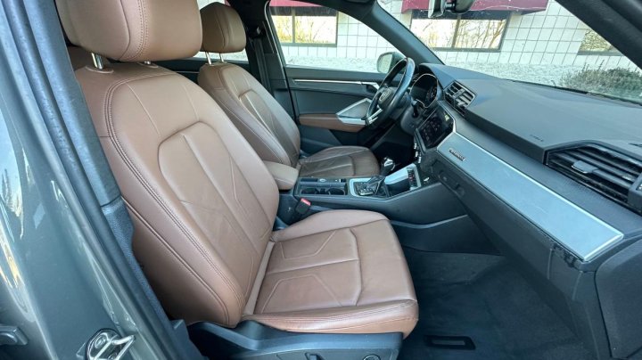 Audi Q3 PREMIUM 40 2021