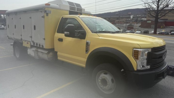 Ford F-550 SUPER DUTY 2019