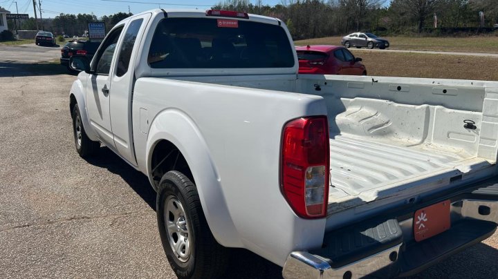 Nissan Frontier S 2017
