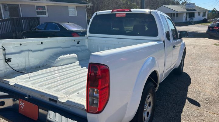 Nissan Frontier S 2017