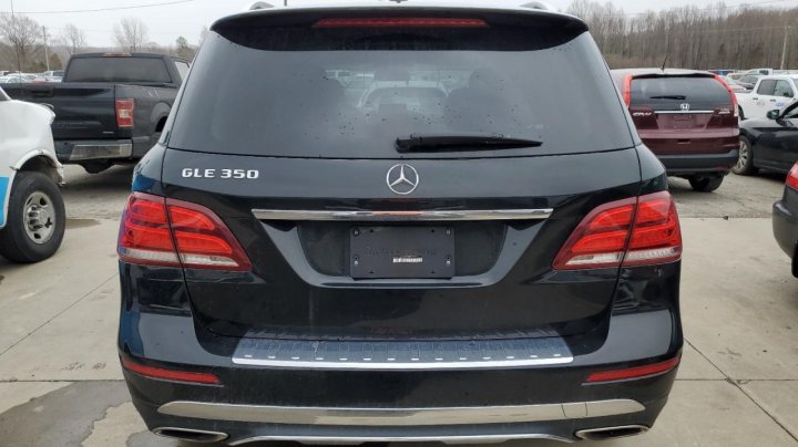 Mercedes-Benz GLE-Class 350 2016