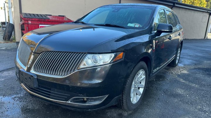 Lincoln MKT  2015
