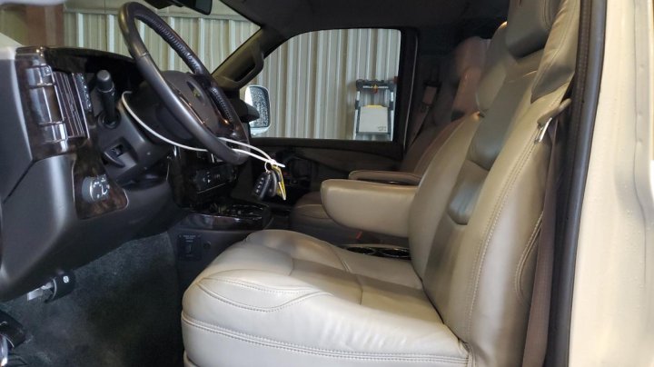Chevrolet Express LT 2021