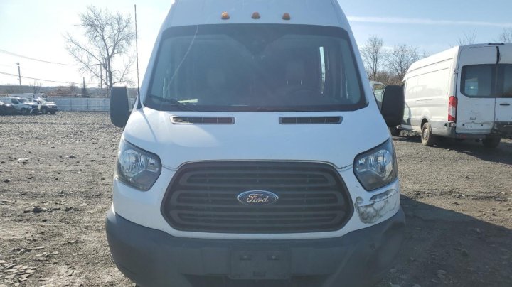 Ford TRANSIT T-350 HD 2016