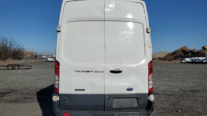 Ford TRANSIT T-350 HD 2016