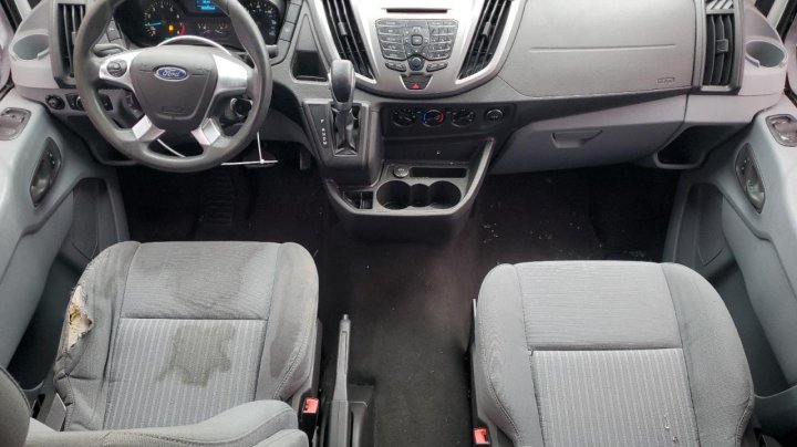 Ford TRANSIT T-350 HD 2015