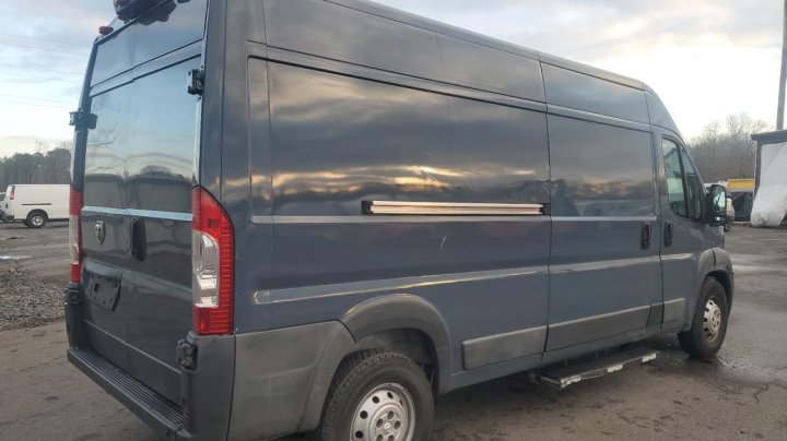 RAM Promaster 2500 HIGH 2018