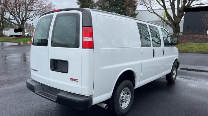 Chevrolet Express  2024