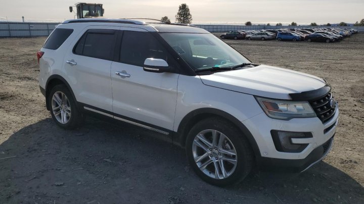 Ford Explorer LIMITED 2016