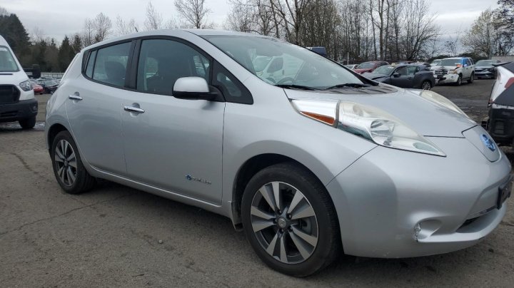 Nissan Leaf SV 2016