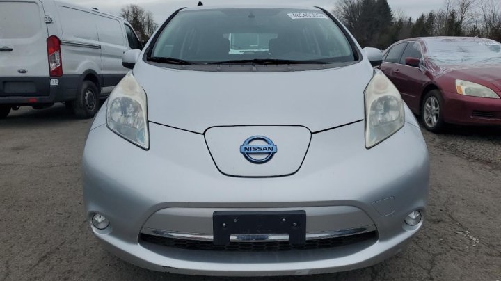 Nissan Leaf SV 2016