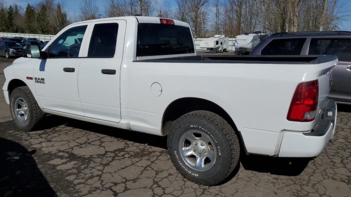 RAM 1500 ST 2015