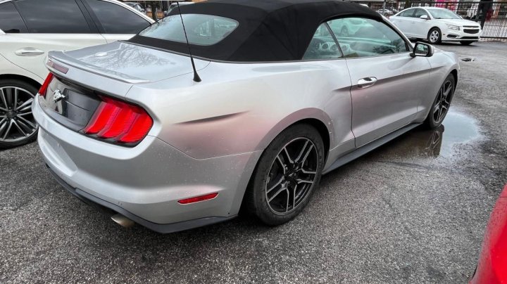 Ford MUSTANG  2018