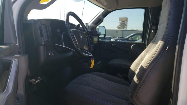 Chevrolet Express  2016