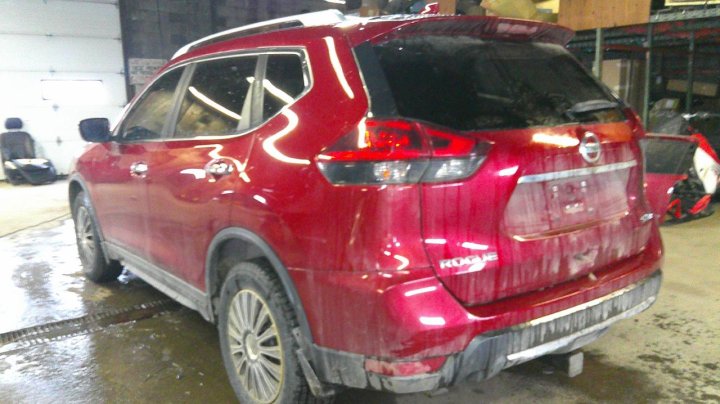Nissan ROGUE S 2018