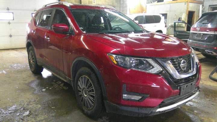 Nissan ROGUE S 2018