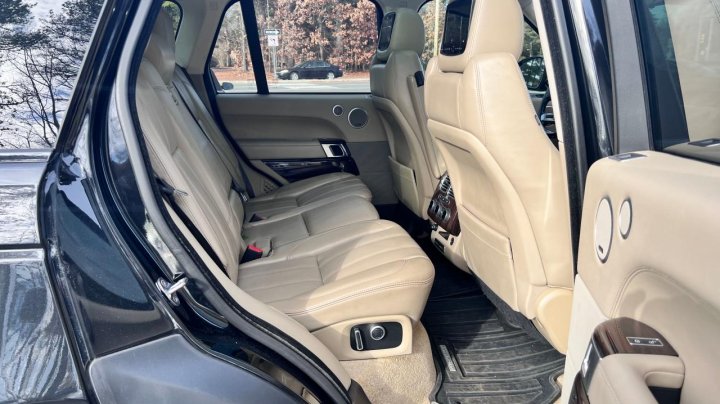 Land Rover Range Rover SUPERCHARGED 2016